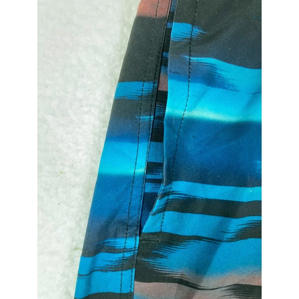 American Eagle Outfitters Mens Board Shorts‎ Blue Black Abstract Stripe Size 38